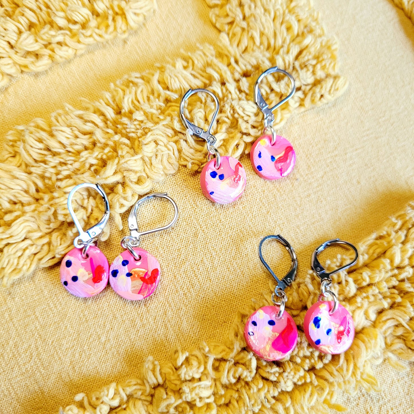 Golden Hour Circle Dangling Earrings